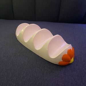 Cute ceramic taco holder